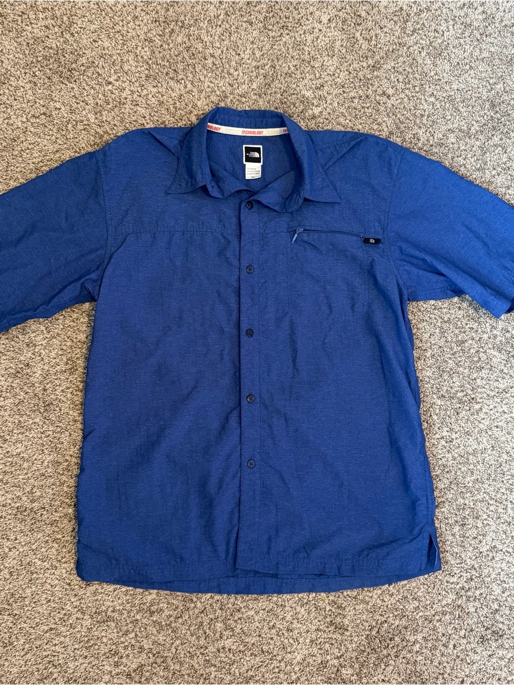 The North Face Men's Royal Blue Short-Sleeve Button-Down Hiking/Fishing Shirt